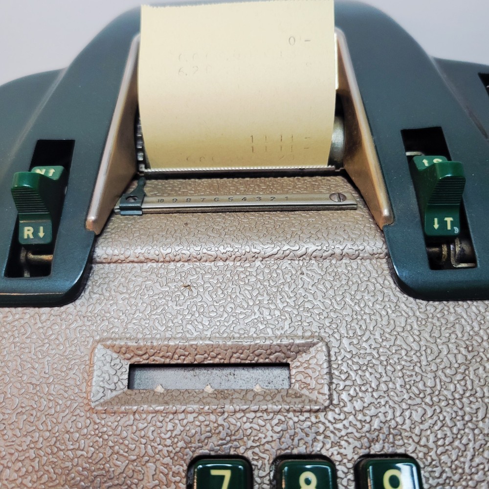 Vtg 50's Victor Electric 10 Button Adding Machine Model 70-85-54 TESTED