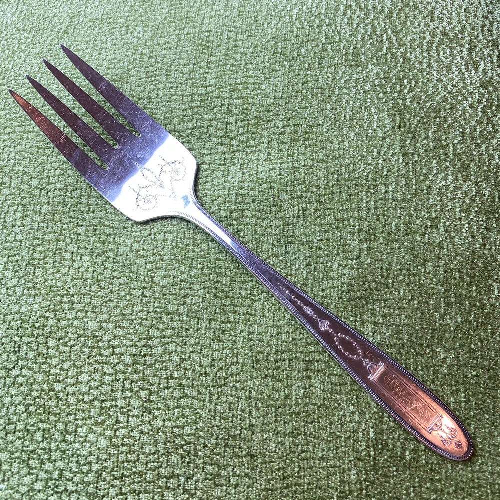 Oneida Silverplate GROSVENOR 1921 Medium Solid Cold Meat SERVING FORK No Mono