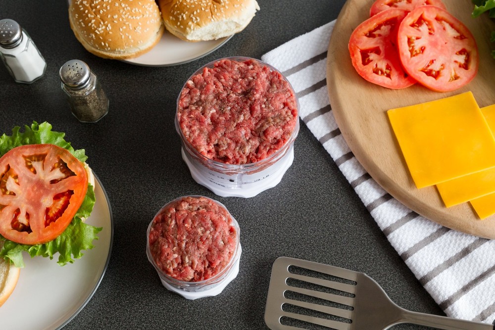 Adjust-A-Burger Press Set Plastic 2-Piece White