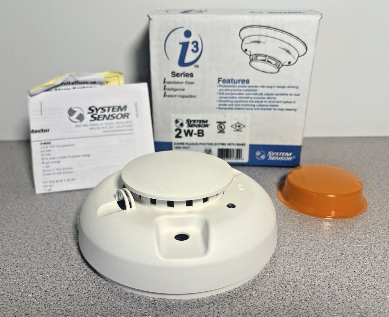 NEW i3 System Sensor 2W-B Smoke Detector 2 wire plug-in Photoelectric with Base