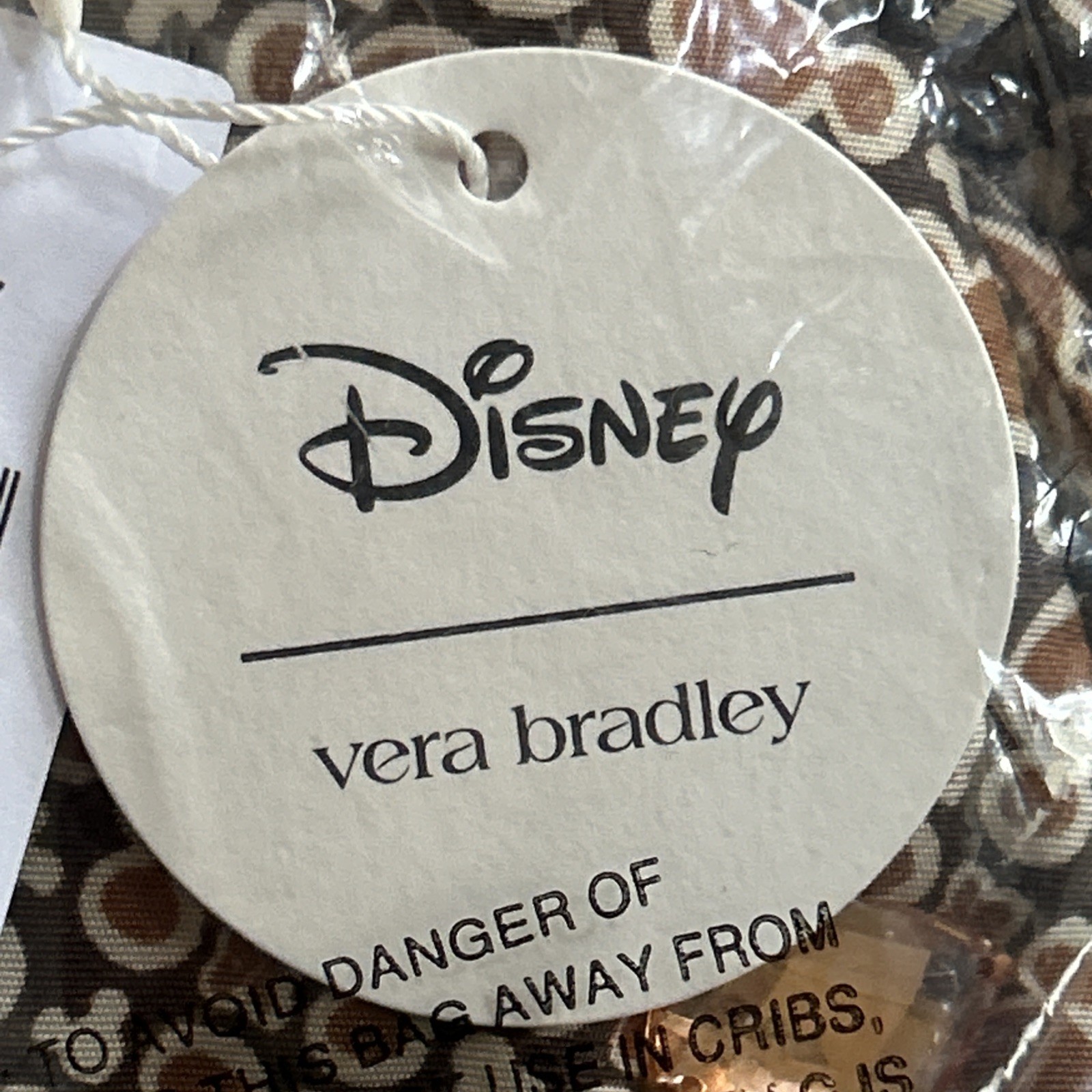 NEW in Package - VERA BRADLEY - Disney Blake Crossbody - Mickey Mouse