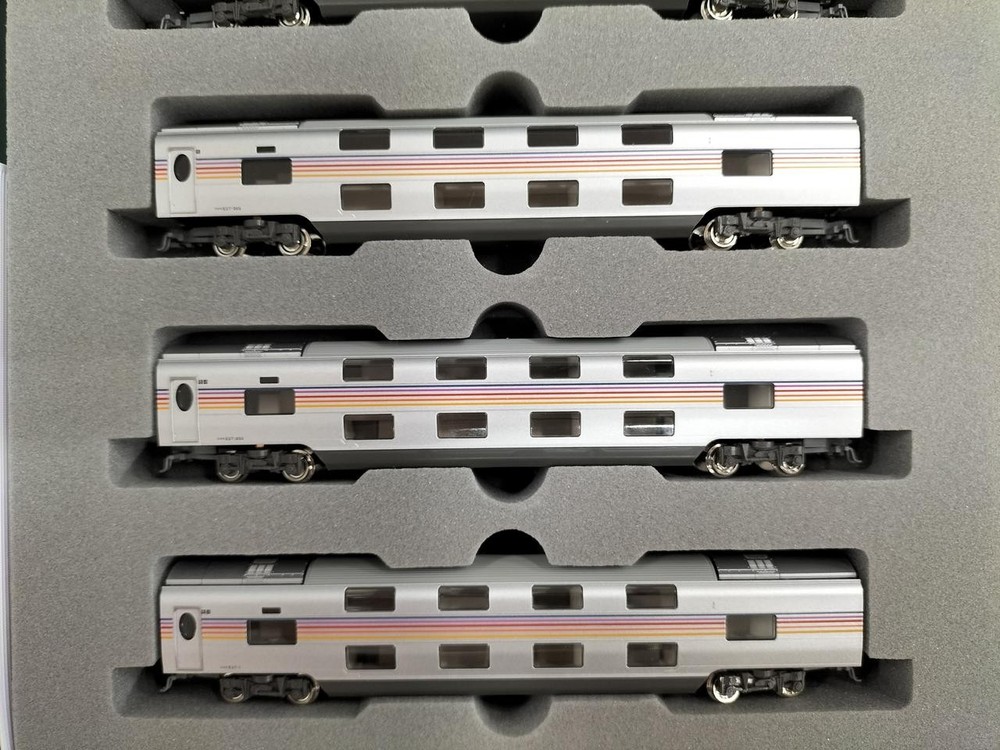 KATO E26 Series Cassiopeia 6 Car Basic Set Expansion 898023