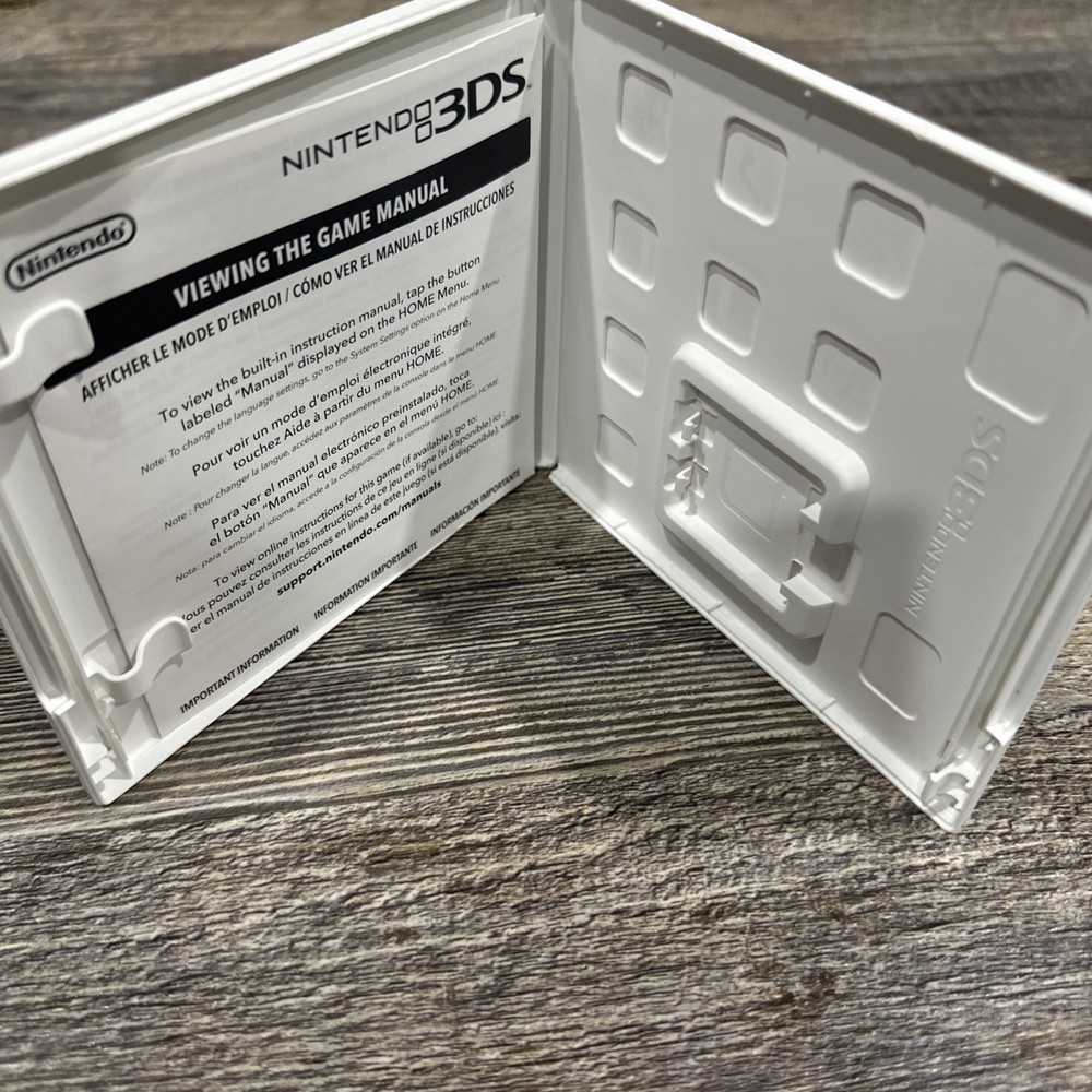 Pokémon Moon (3DS, 2016) (Case Only)