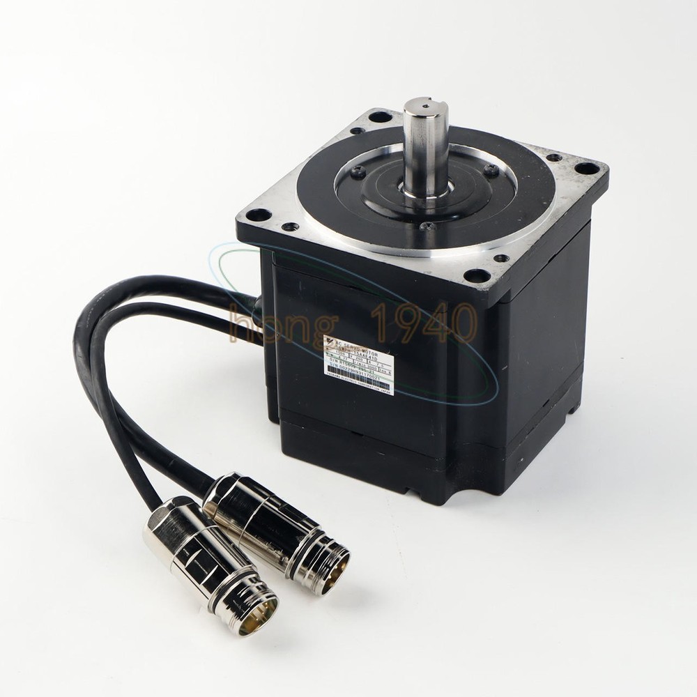 One Yaskawa SGMPH-15AAE41D Motor used