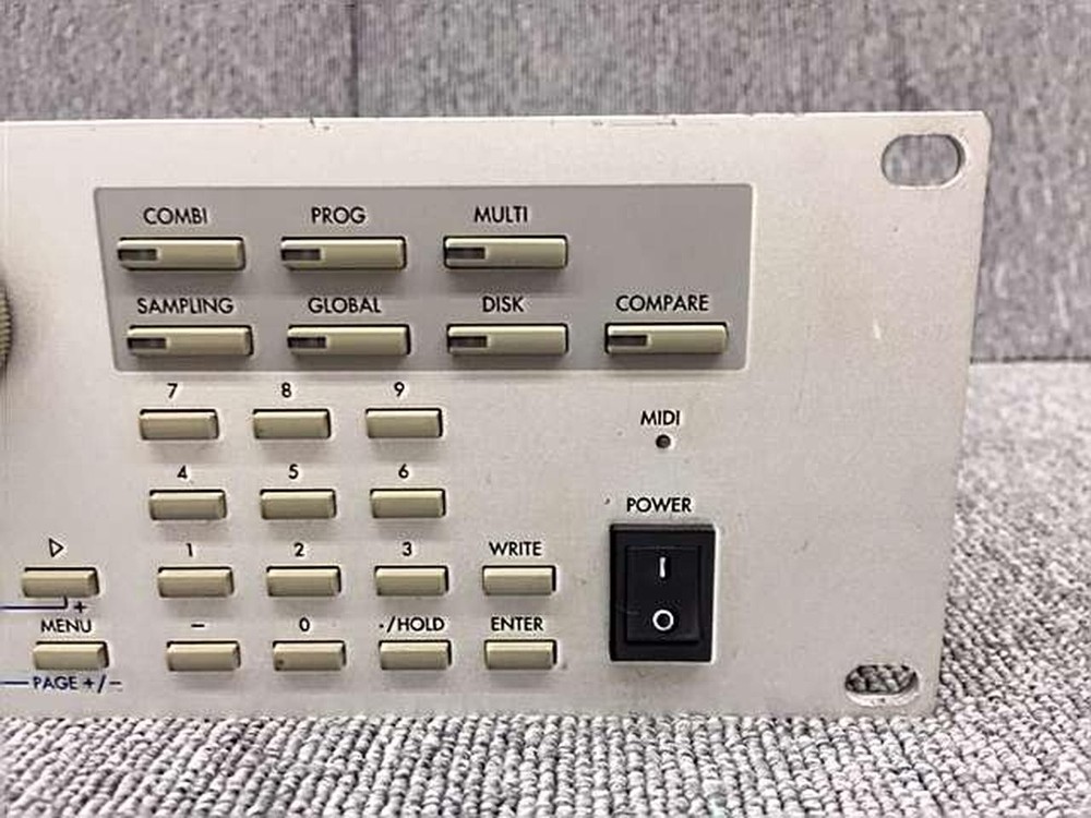 KORG TRITON RACK SYNTHESIZER sound source module multitimbral Tested