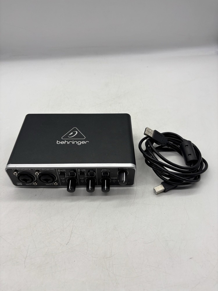 Behringer U-Phoria UMC202HD USB Audio Interface Great Condition
