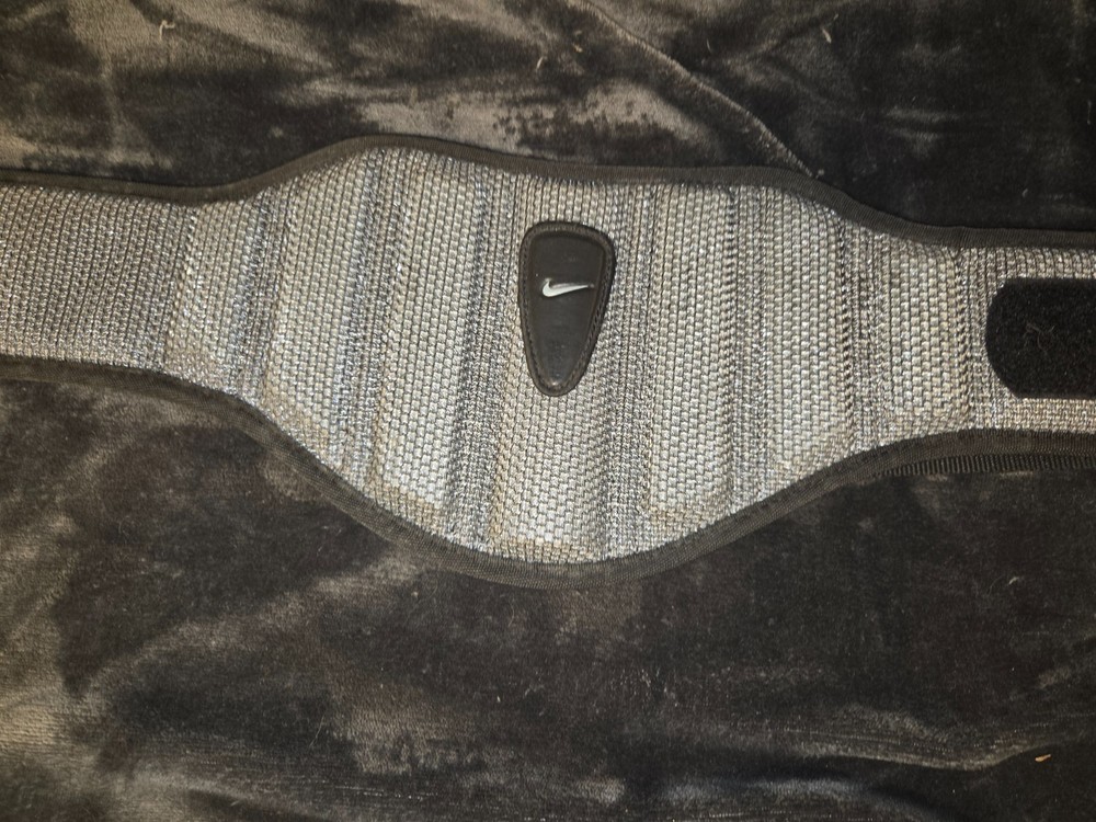 Nike Structured Lifting Belt - Black / Gray Size Medium