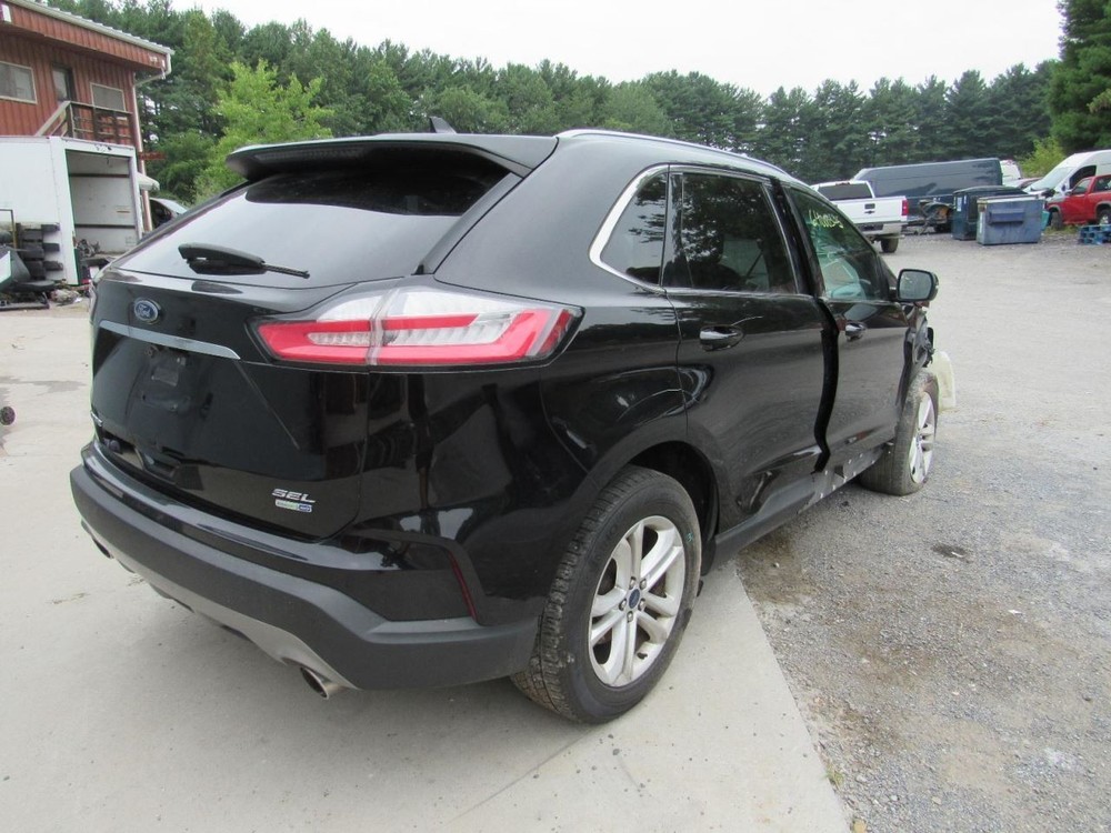 EDGE 2020 Glove Box 1068585