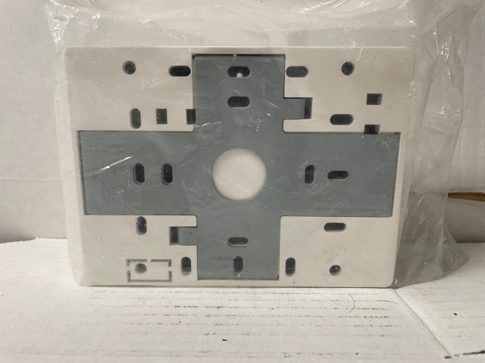 Bosch B Series Back Box B56