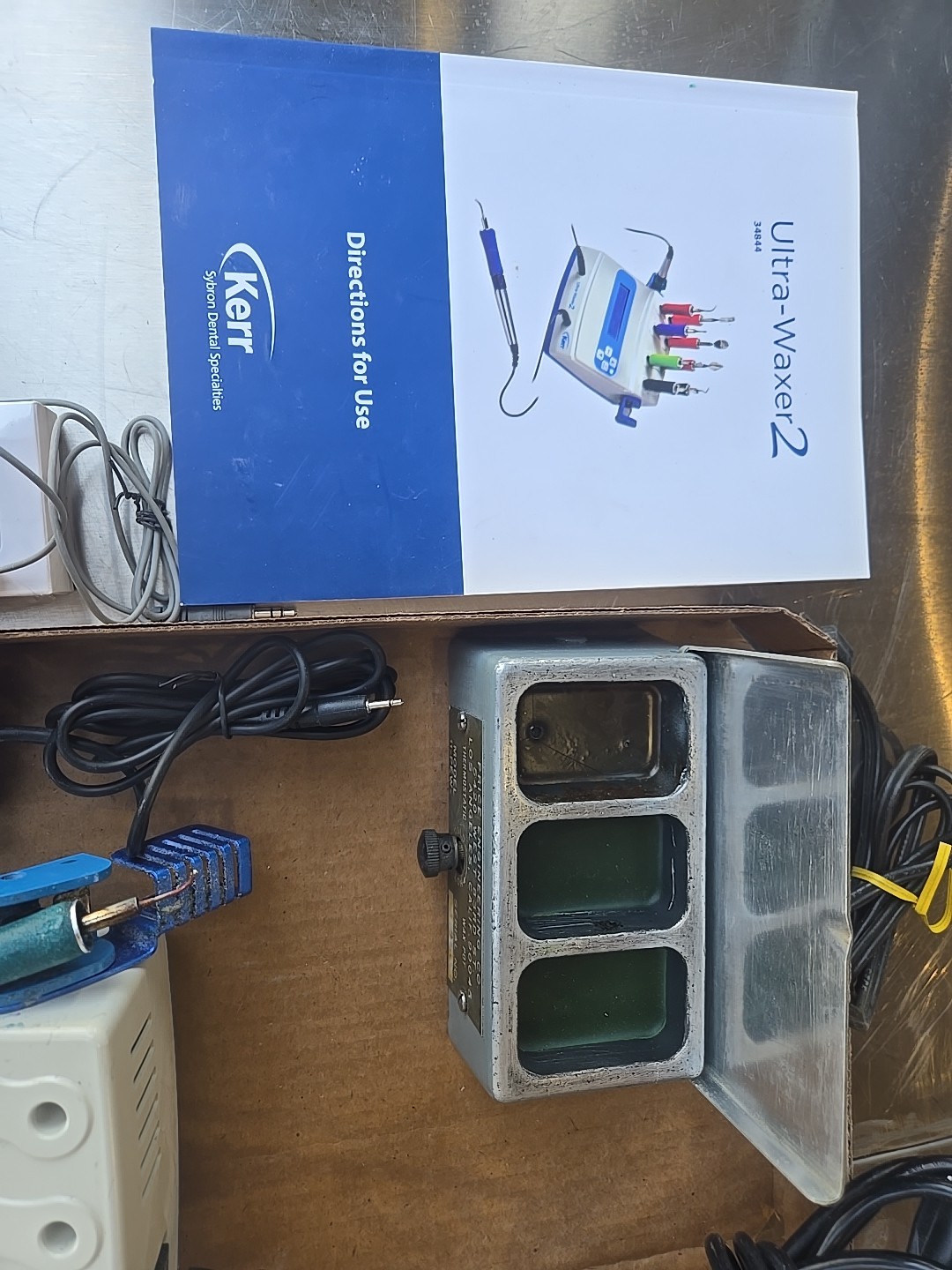 Kerr Ultra Waxer 2 & 2 handles W/Dipping Waxer