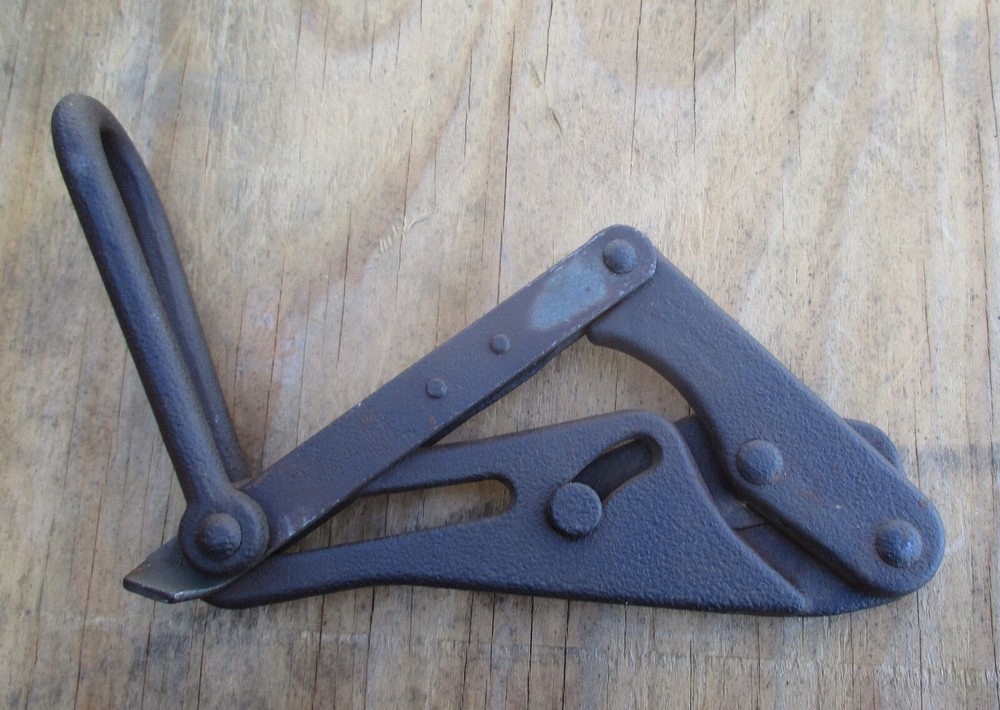KLEIN 1613-40 MADE IN USA CABLE WIRE PULLER
