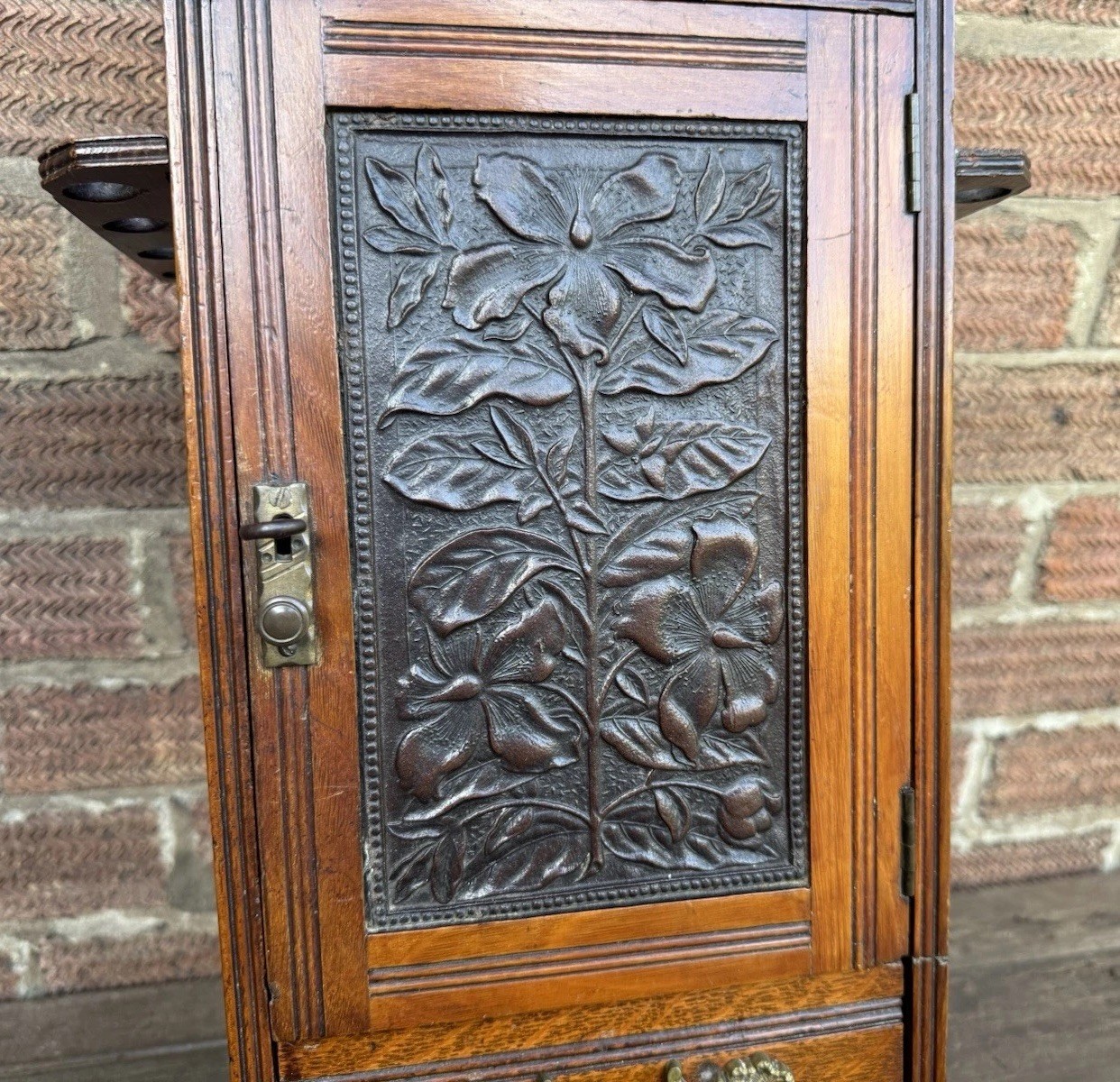 Antique Edwardian Oak Wall Hanging Smokers Cabinet & Original Glass Match Holder