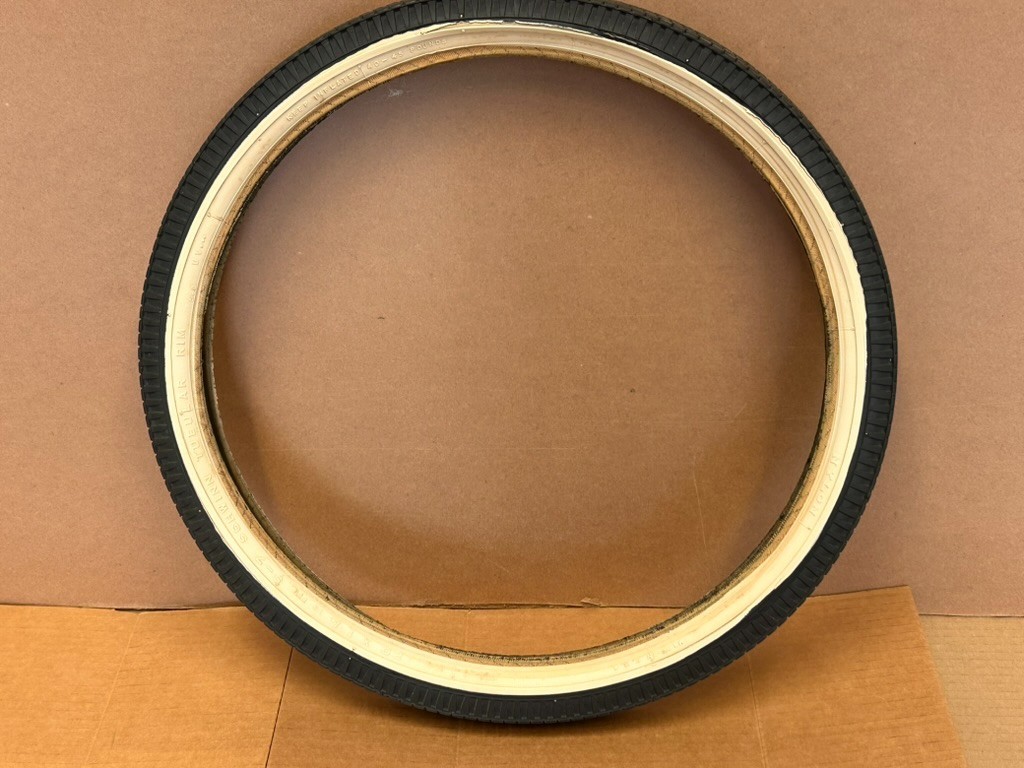 Schwinn Sting Ray Gripper Slik White Wall S7 Fair Lady Rear Tire 20x1 3/4" Used