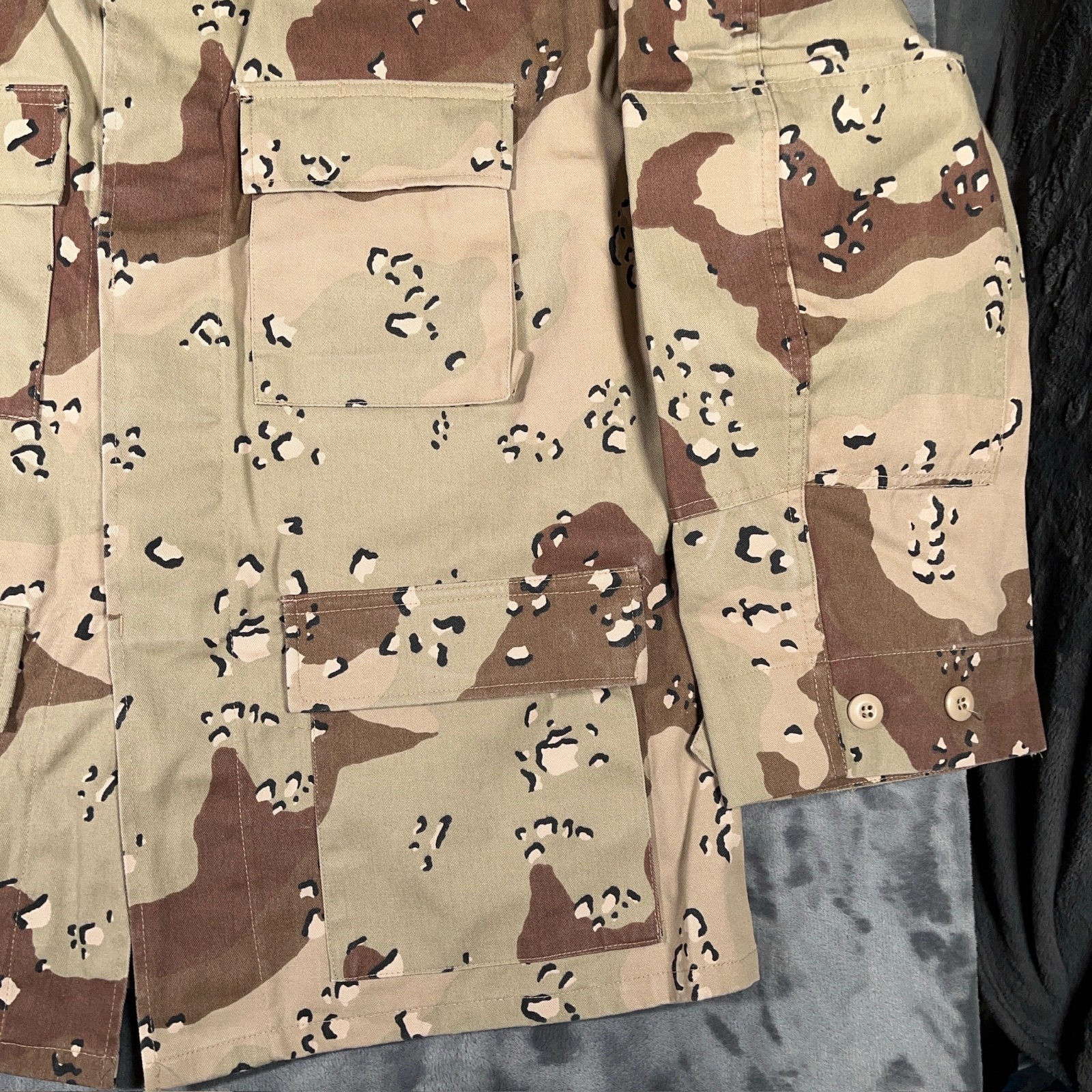 Vintage US Military Desert Camo Combat Coat Mens Large Regular Chocolate Chip 90