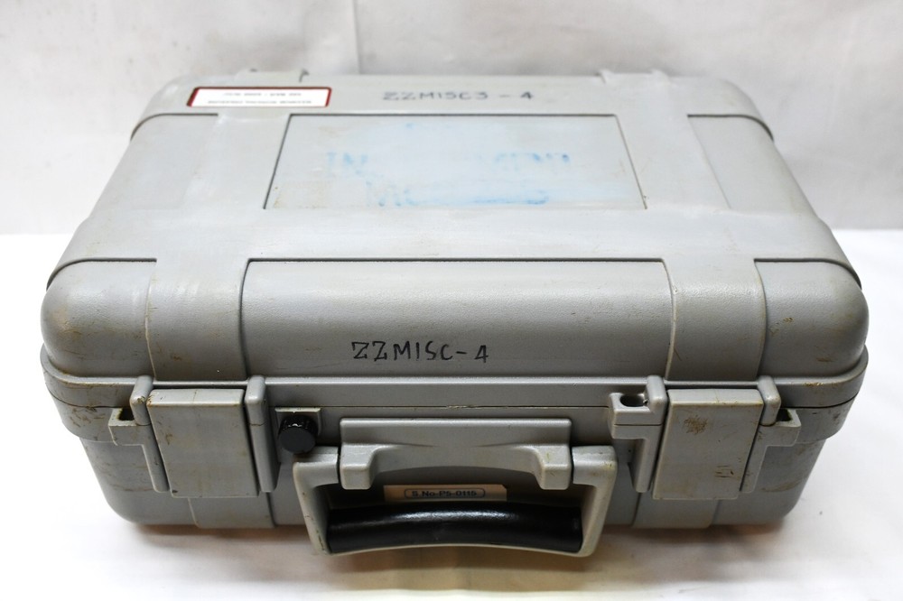 BUDENBERG E400 DIGITAL HYDRAULIC PRESSURE CALIBRATOR.