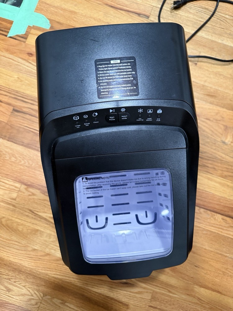 Ice maker