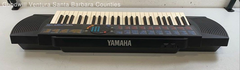 Yamaha PSR-76 49-Key Electronic Keyboard - Read