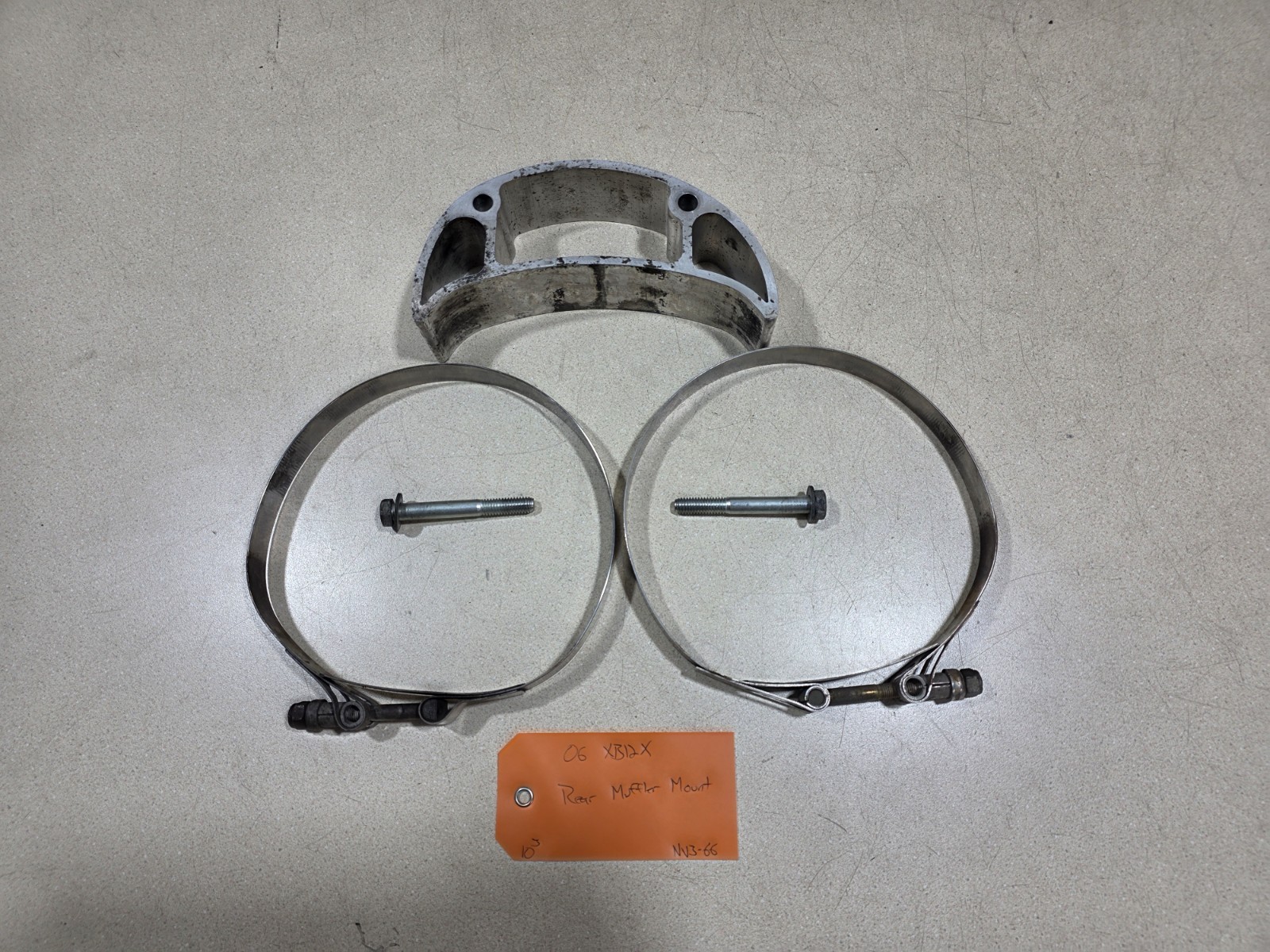 2006 Buell Ulysses XB12 XB12X Rear Exhaust Muffler Mount Hanger #NV3-66