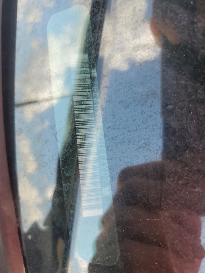 DTS 2007 Glove Box 4830433