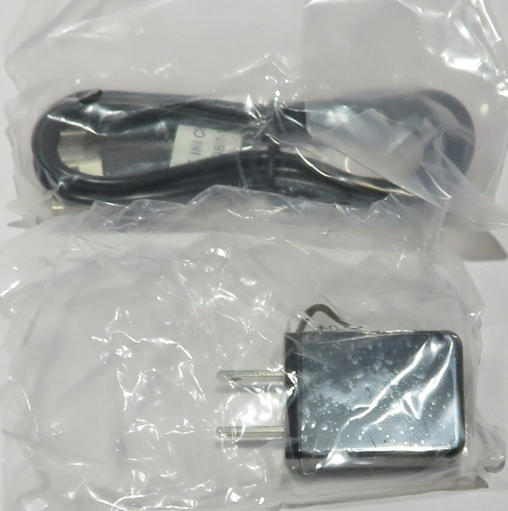 NEW Qualcomm Toq Smartwatch - Black - RARE