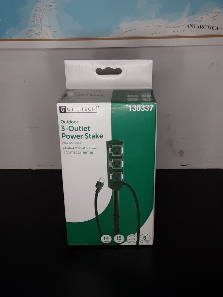 Utilitech Outdoor 3-Outlet Power Stake