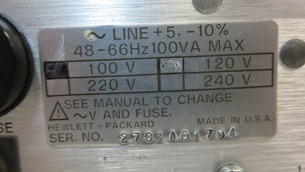 HEWLETT-PACKARD 3336A SYNTHESIZER /LEVEL GENERATOR