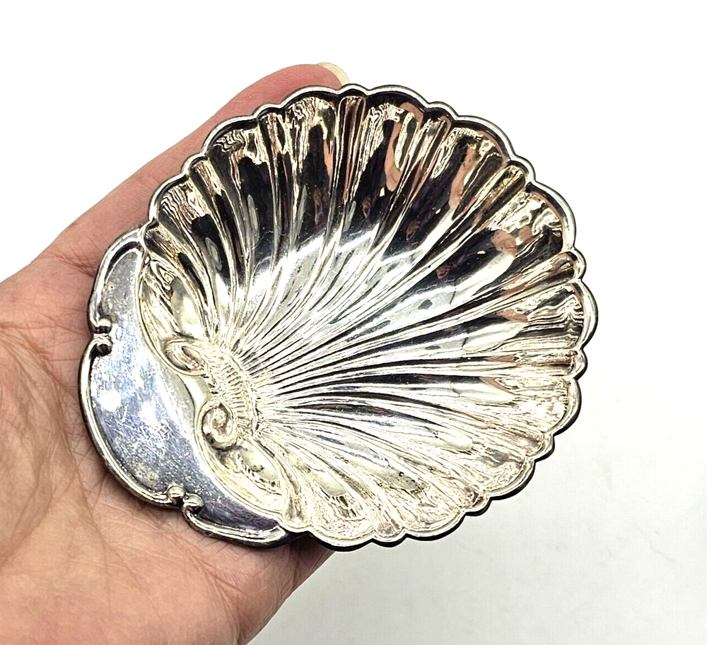 2 Crescent Silverware Co. Scalloped Trinket Sauce Dishes Silver Plated 3" x 3.5"