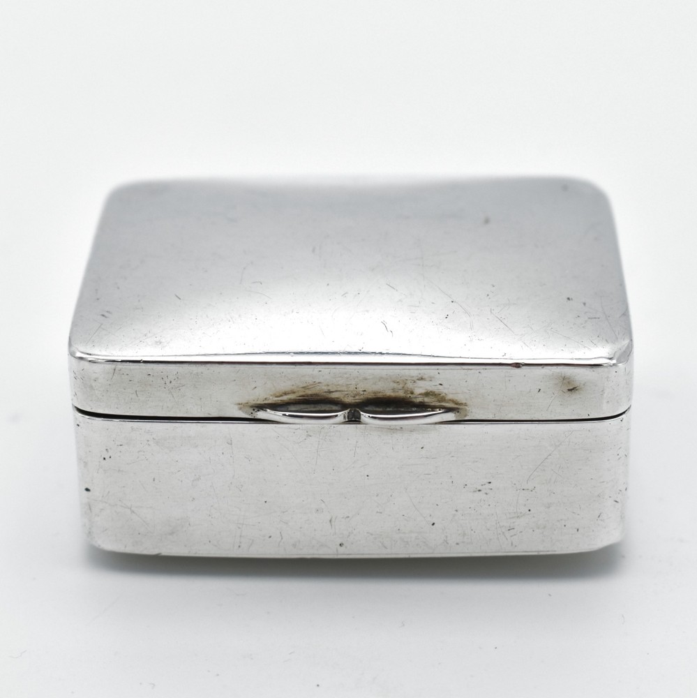 Vintage Solid Silver Pill Box Snuff Box Heavy Gilded Interior