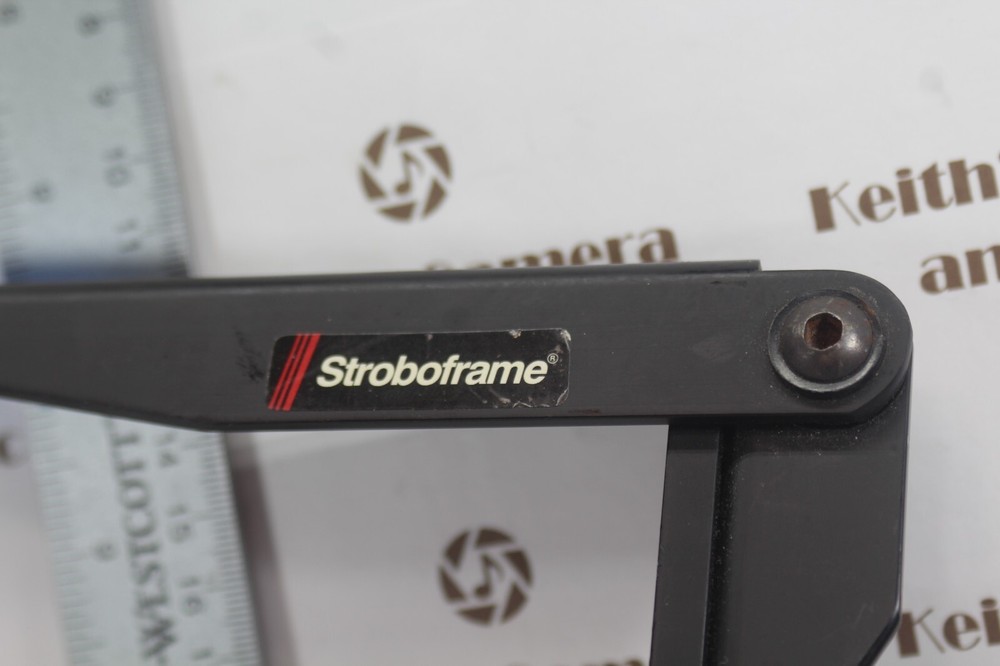 Stroboframe Quick Flip 350 Camera flash bracket Nikon Canon universal + screws!