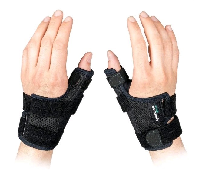 Müller Sports Reversible Thumb Stabilizer - Black
