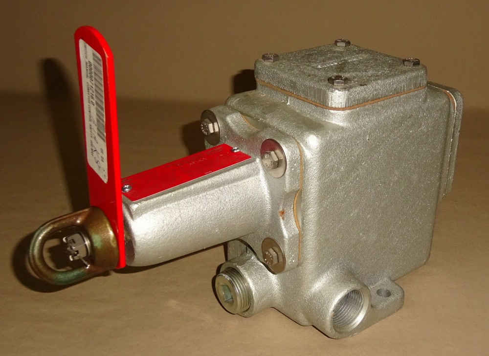 Crouse Hinds AFUL5 Conveyor Control Switch Hazardous Location Emergency Stop NEW