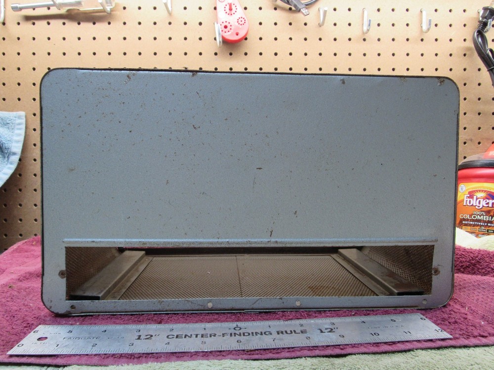 Vintage Globe Scout 680 Transmitter Ham Radio WRL Electronics Shell Case Only