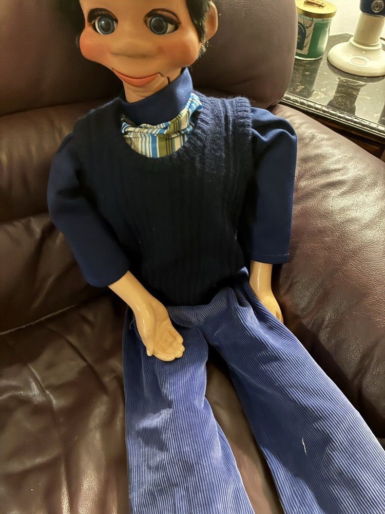 Craig Lovik Maher Studios Professional Ventriloquist Dummy Multi-Function