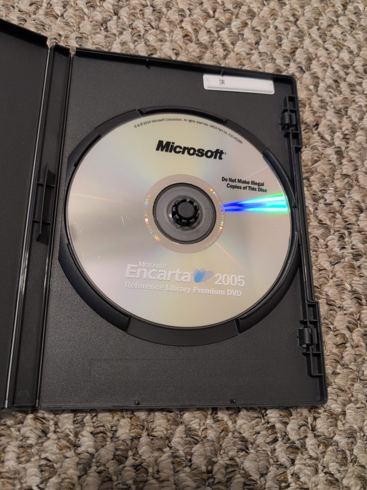 Microsoft Encarta Reference Library Premium 2005 DVD CD Computer PC