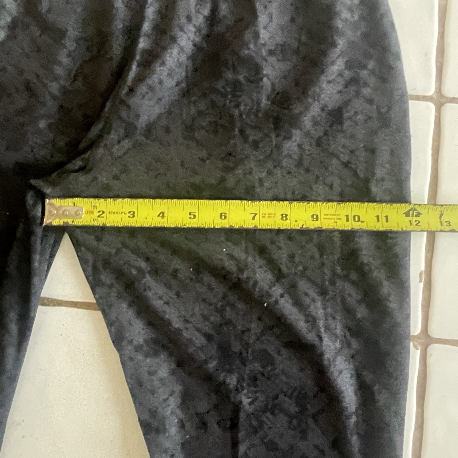 Vuori Pants Womens Small Performance Jogger Dark Gray Lounge Sweatpants Athletic