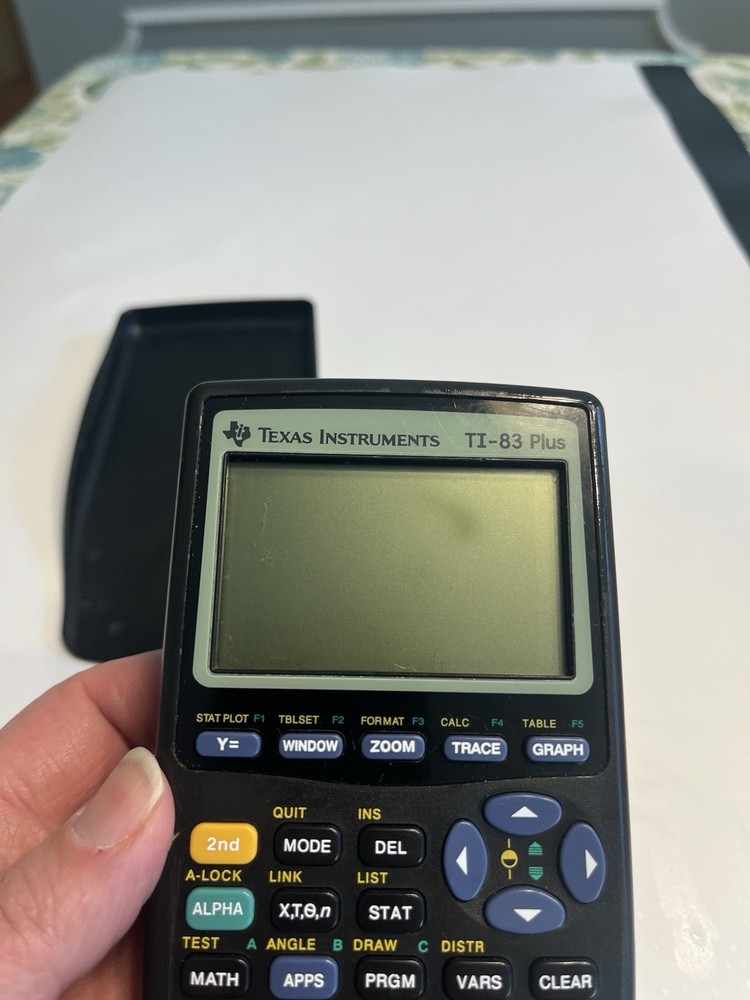 Texas Instruments TI-83 Plus Graphing Calculator Black Tested & Working