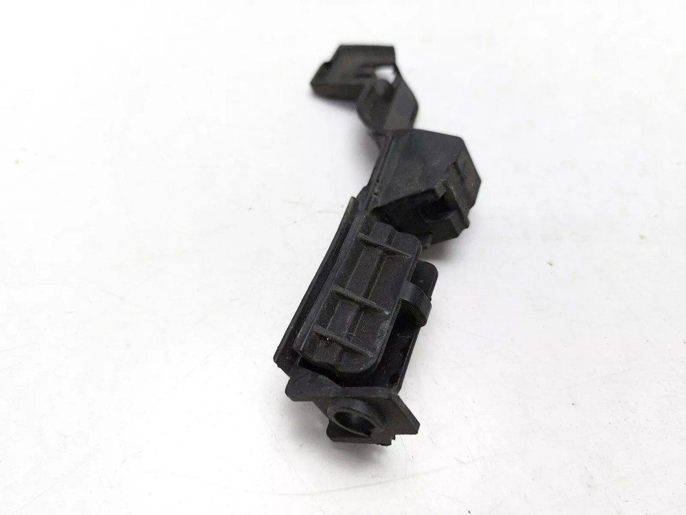 AUDI A4 B8.5 2014 REAR BUMPER MOUNT BRACKET SUPPORT RIGHT DRIVER SIDE OFFSIDE