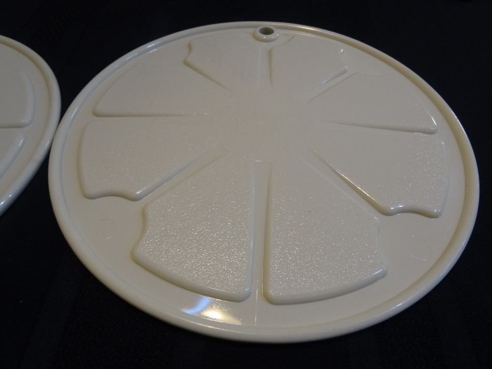 Pfaltzgraff Tea Rose Melamine Kettle Rests TWO by Fleetware Tea Rose Pattern