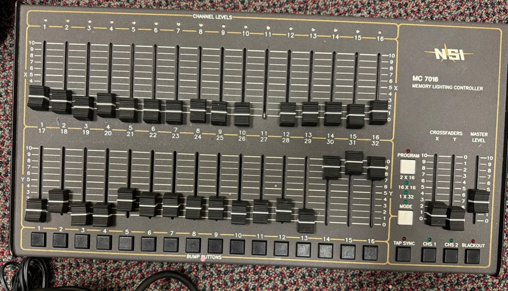 NSI MC 7016 Memory Lighting Controller 32 Channel Professional Light Console