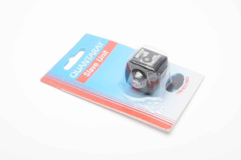 Quantaray flash slave w/Hot shoe, NIB