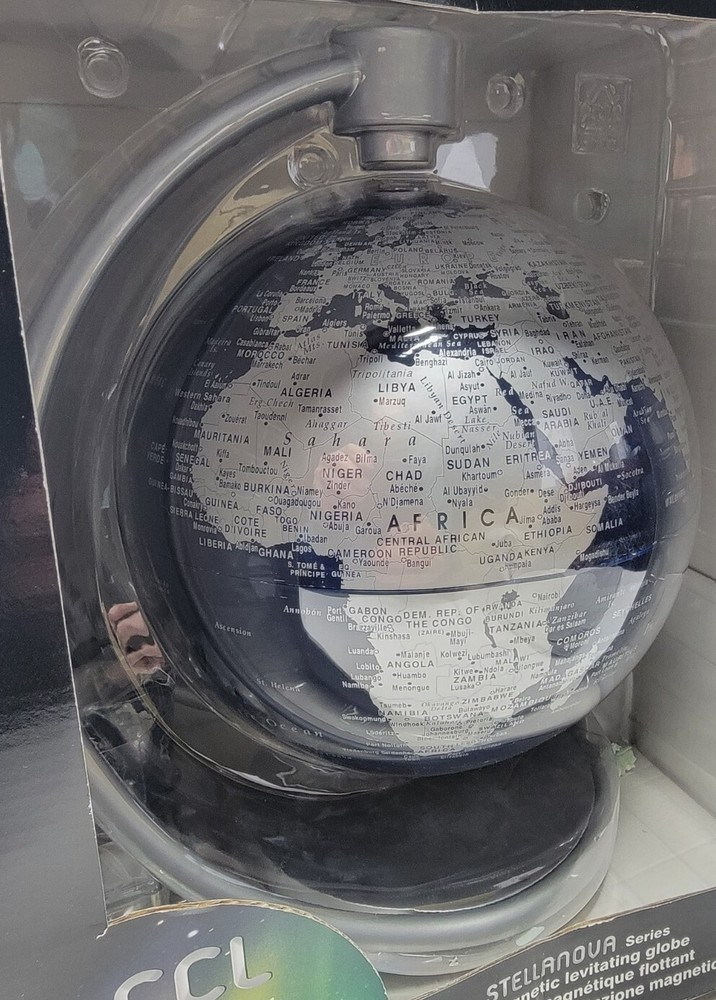 Fascinations World Map Globe Floating Magnetic Levitating Globe. 8" (Read Desc)