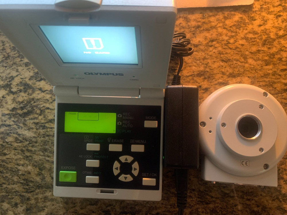 Olympus DP-12 Microscope Camera & DP12 Controller