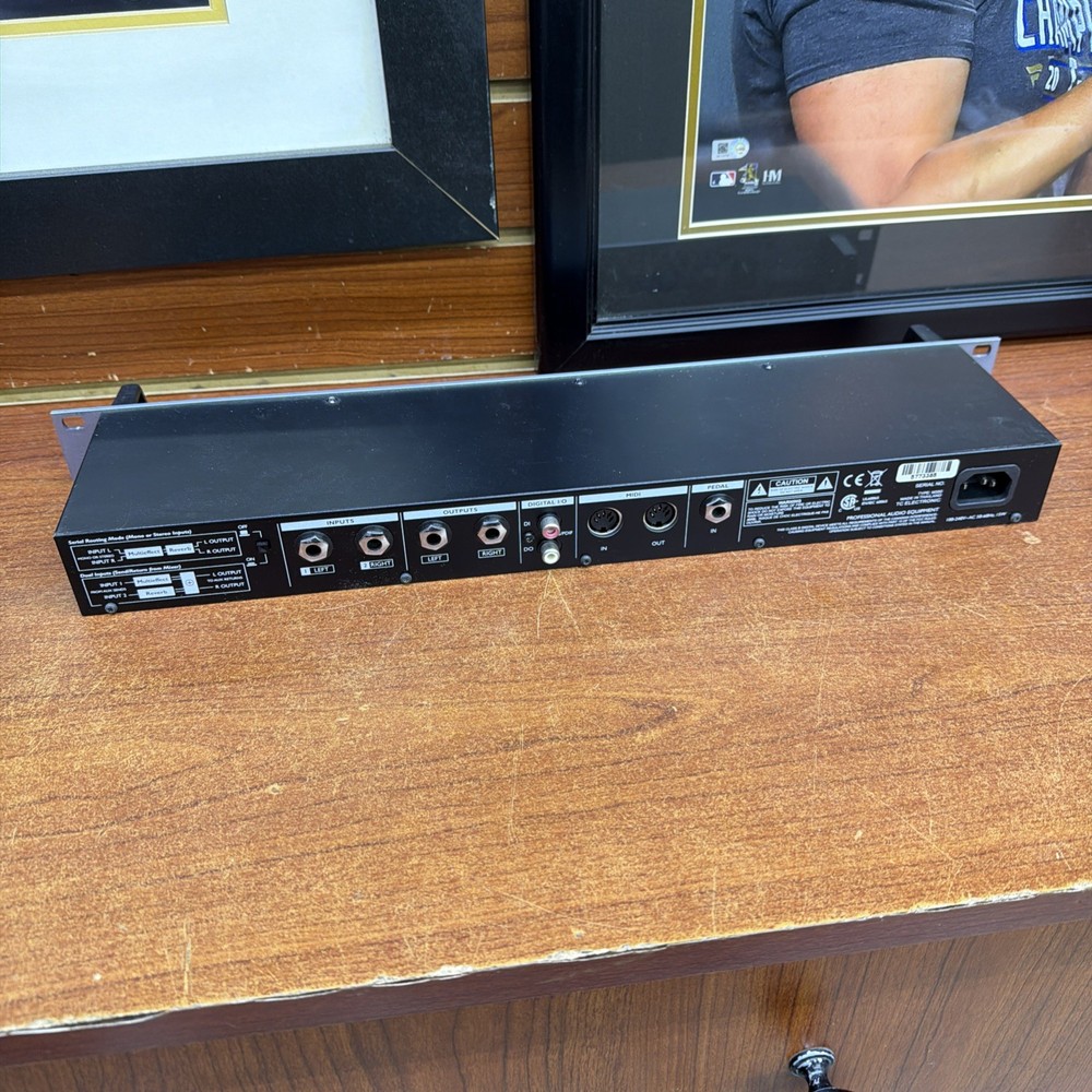 TC Electronic M350 Dual Engine Reverb Delay Multi-Effects Rack Processor Studio