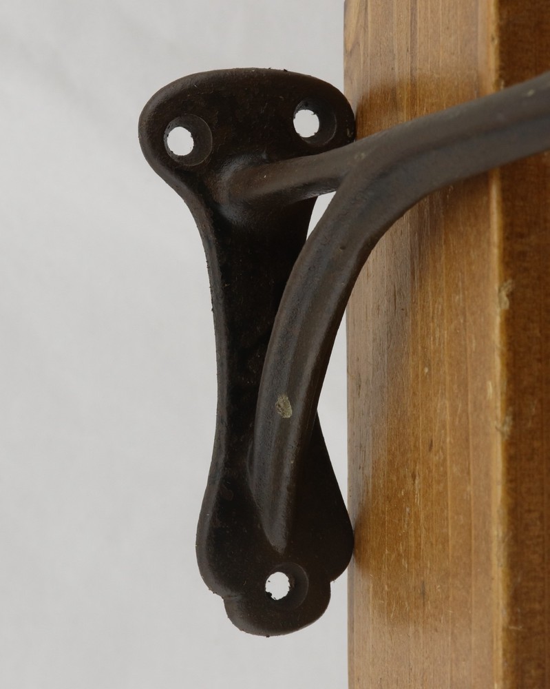 ANTIQUE CAST IRON 8" HARNESS, TACK, WALL HOOK