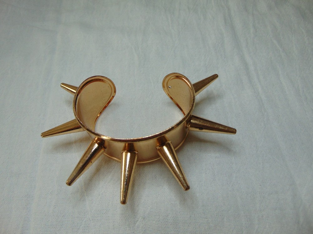 DC Comics signed Harley spiked cuff bangle bracelet
