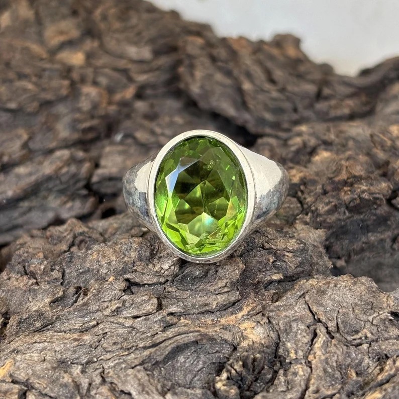 Solid 925 Sterling Silver Natural Peridot Oval Gemstone Handmade Statement Ring