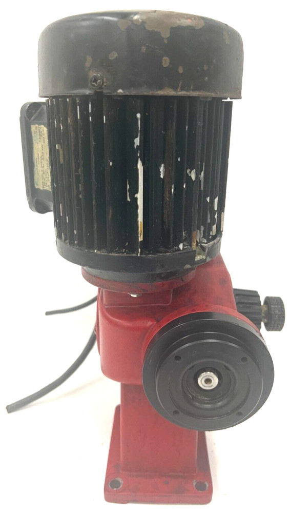LUTZ-JESCO MODEL MEMDOS E 15 METERING PUMP