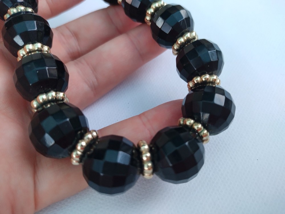 Vintage plastic necklace by "Accessorize"