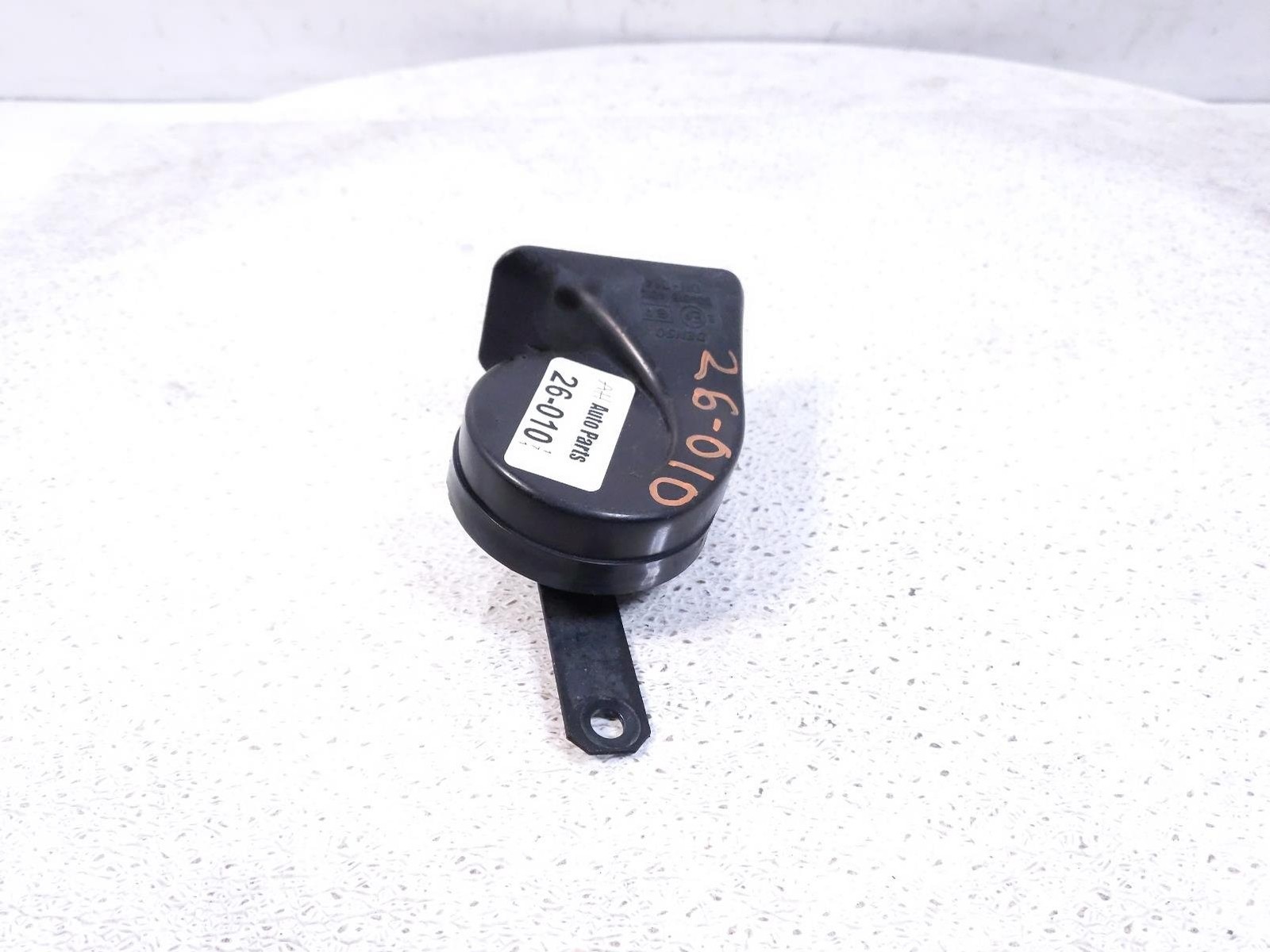 2016-2025 Lexus Is300 High Note Pitch Honking Sound Horn 86510-53050