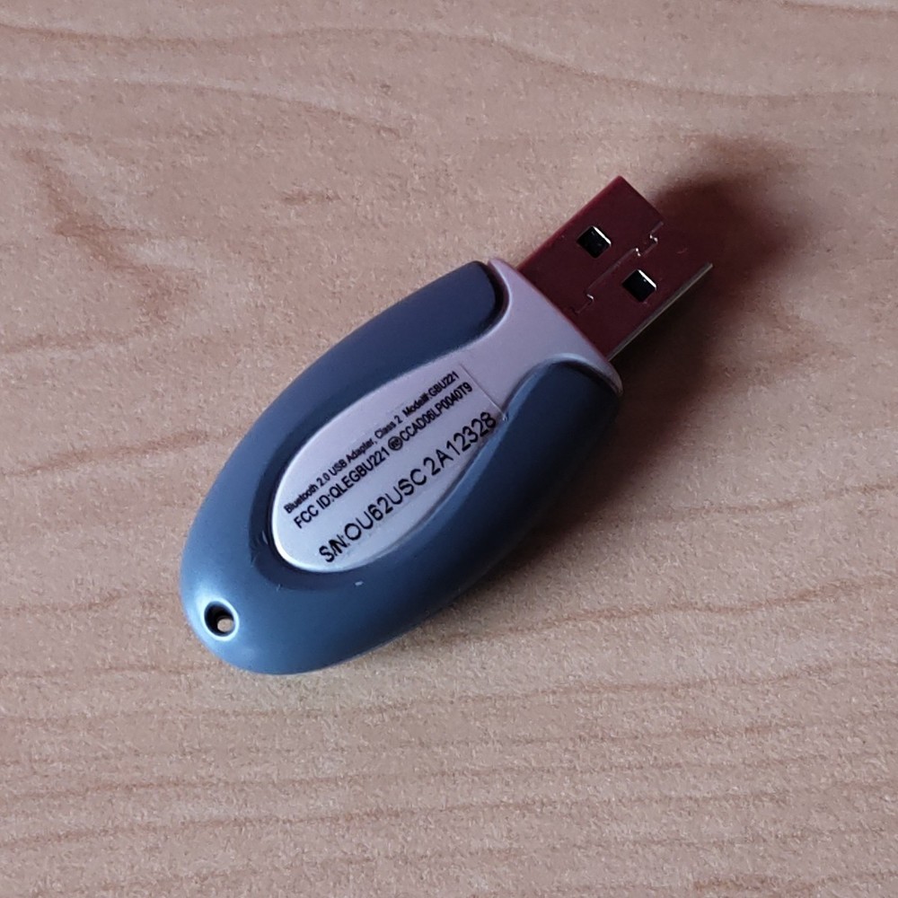 IOGear High Speed Bluetooth 2.0 USB Adapter Dongle Class 2 GBU221